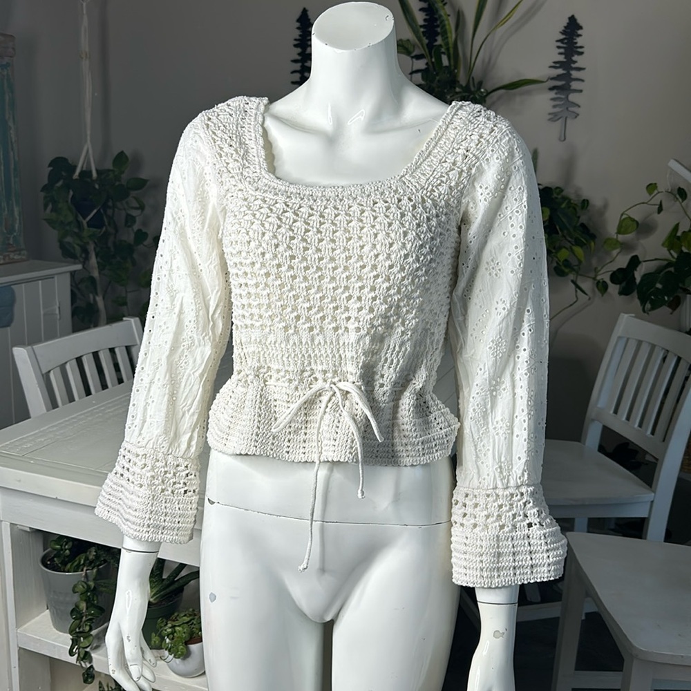 Zara S embroidered eyelet, empire, neckline, empire sleeve tie waist blouse